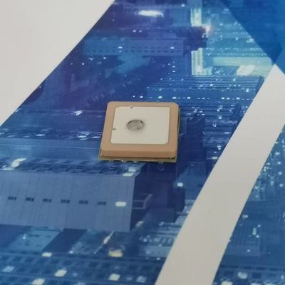 Module GPS Taux de mise à jour 5Hz et fréquence de mise à jour 0,25Hz-10Hz 1Hz Par défaut pour un positionnement précis