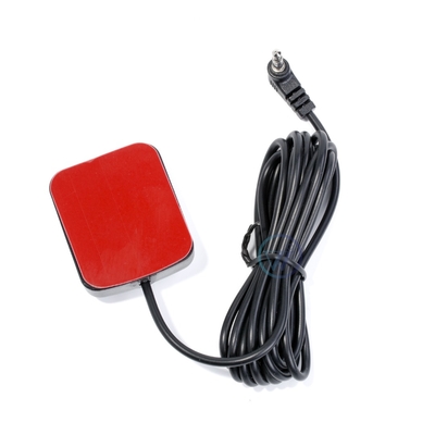 Antenne GPS externe 1575MHz 30dBic montée sur le panneau